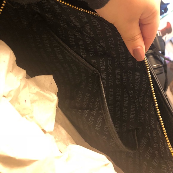 Steve Madden Crossbody - Picture 8 of 8
